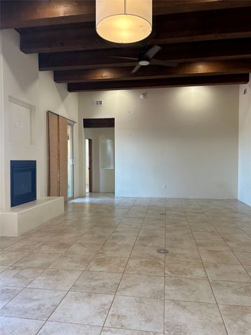 24 Pinon Doblado, Santa Fe, NM 87508