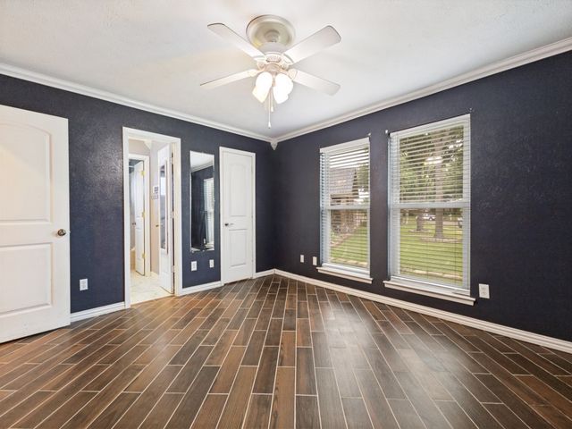 829 Broadmoor Drive, Mesquite, TX 75149