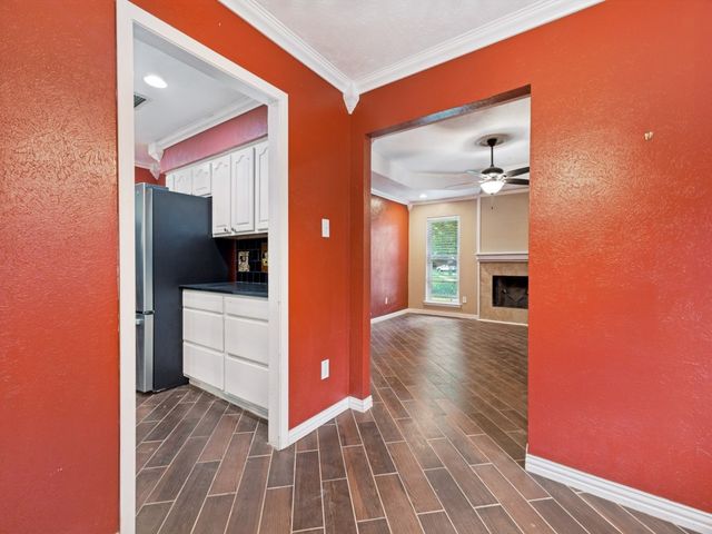 829 Broadmoor Drive, Mesquite, TX 75149