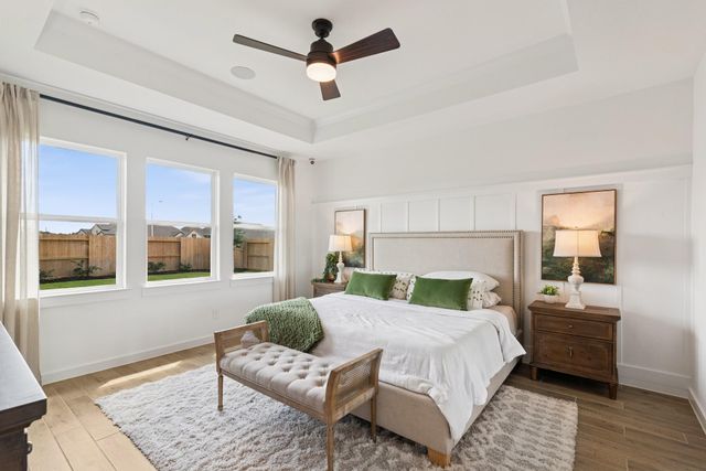 11910 Wild Bluebonnet Circle, Mont Belvieu, TX 77535