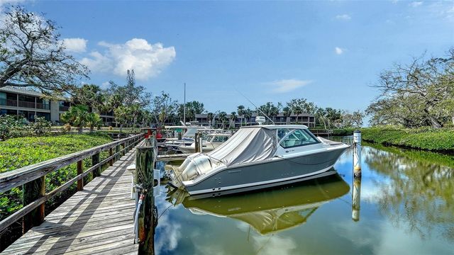 1601 PELICAN POINT DRIVE HA212, Sarasota, FL 34231