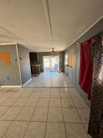 8500 SE Eagle Avenue, Hobe Sound, FL 33455