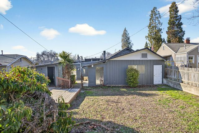 522 Pearl Street, Medford, OR 97504