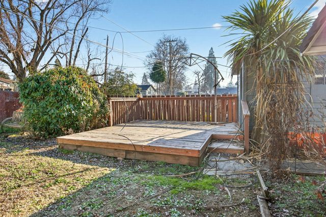 522 Pearl Street, Medford, OR 97504