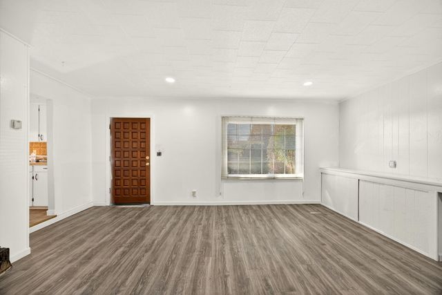 522 Pearl Street, Medford, OR 97504