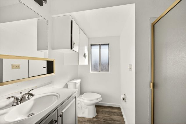 522 Pearl Street, Medford, OR 97504