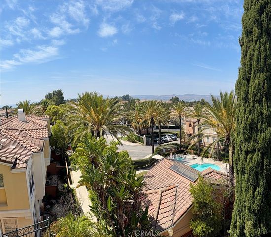 1000 S Volterra, Anaheim, CA 92808