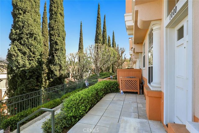 1000 S Volterra, Anaheim, CA 92808