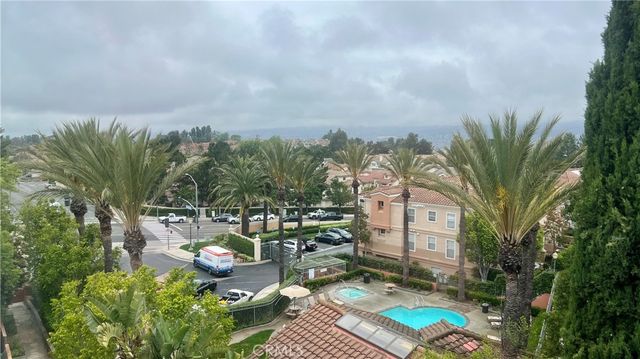 1000 S Volterra, Anaheim, CA 92808