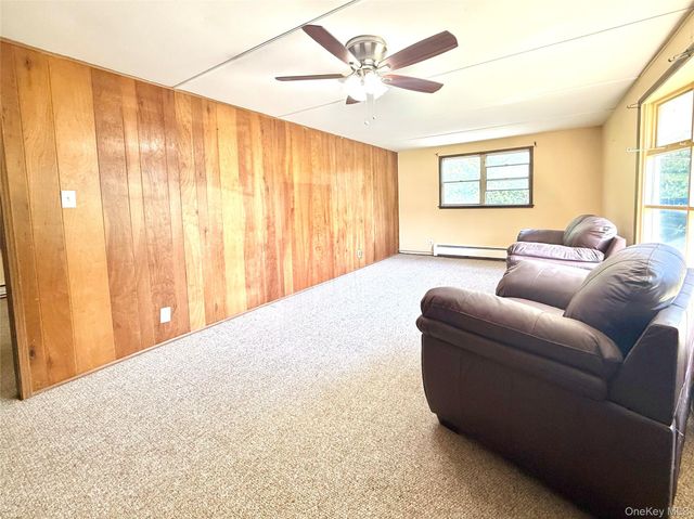 231 Highland Avenue, Marlboro, NY 12542