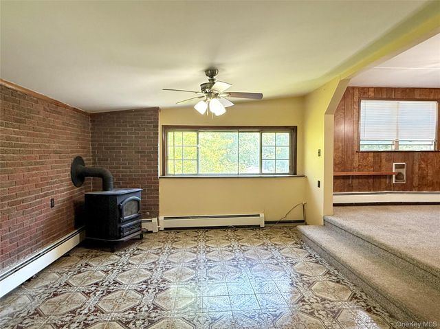 231 Highland Avenue, Marlboro, NY 12542