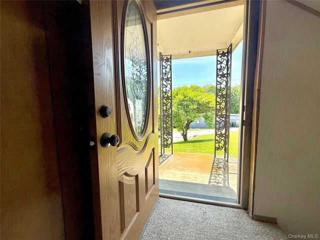 231 Highland Avenue, Marlboro, NY 12542