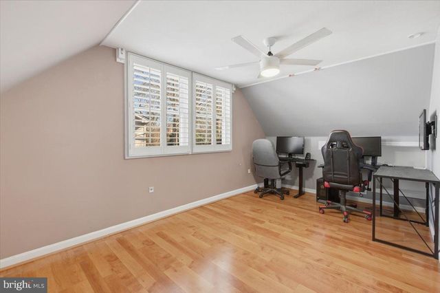 13315 PENNYPACKER LN, Fairfax, VA 22033