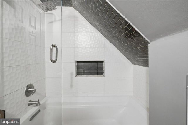 13315 PENNYPACKER LN, Fairfax, VA 22033