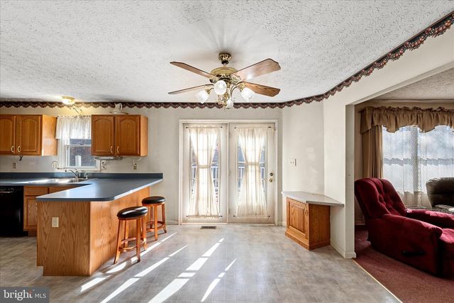 4403 BACK MOUNTAIN RD, Winchester, VA 22602