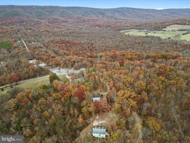 4403 BACK MOUNTAIN RD, Winchester, VA 22602