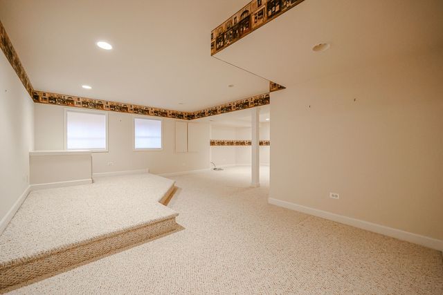 407 Town Place Circle 407, Buffalo Grove, IL 60089