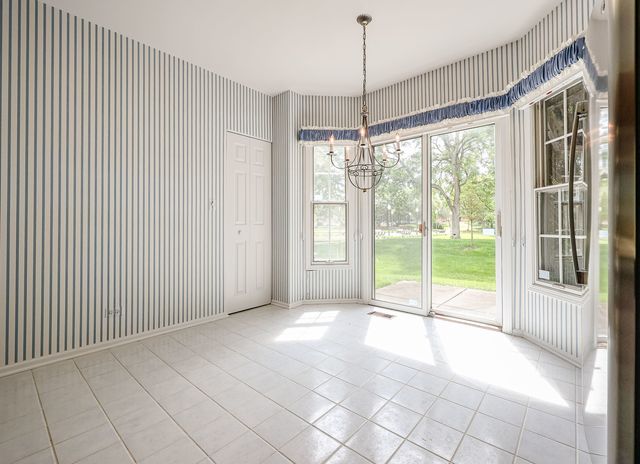 407 Town Place Circle 407, Buffalo Grove, IL 60089