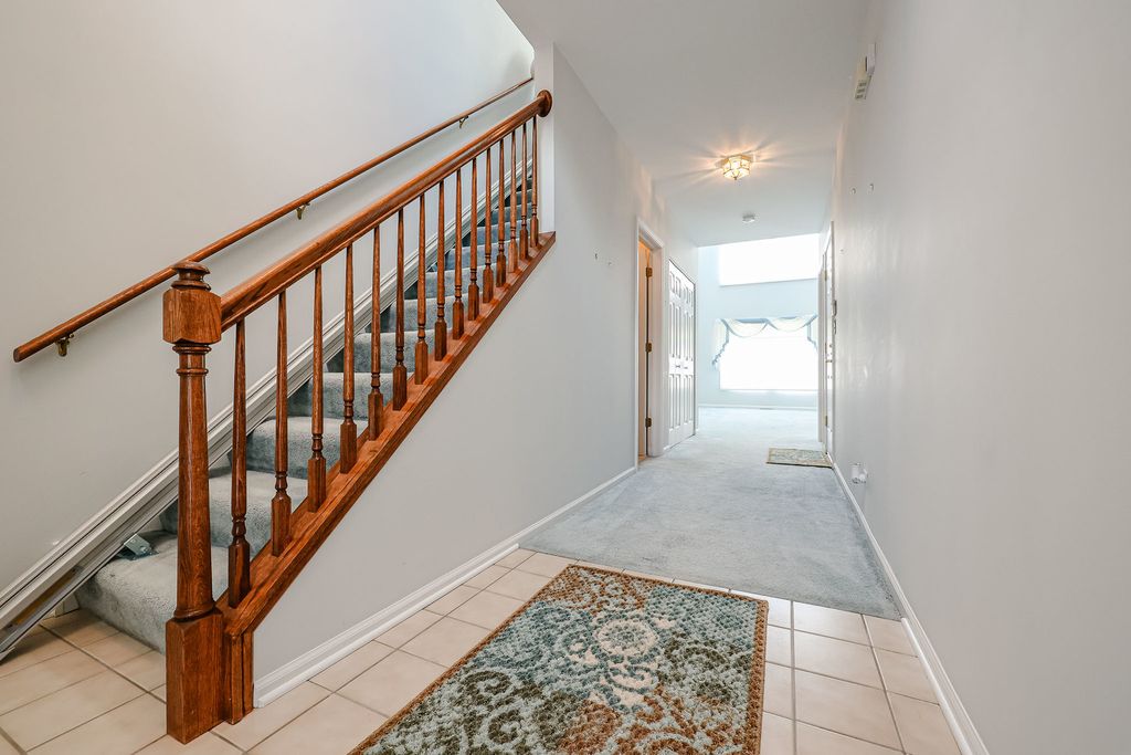 407 Town Place Circle 407, Buffalo Grove, IL 60089 — photo 2