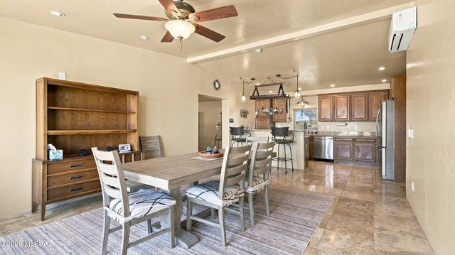 4520 N Calle Cadenza, Tucson, AZ 85745