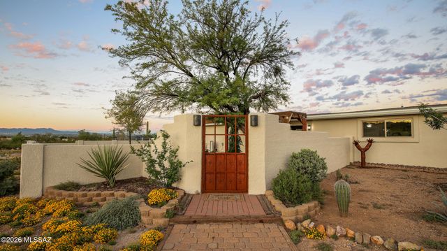 4520 N Calle Cadenza, Tucson, AZ 85745