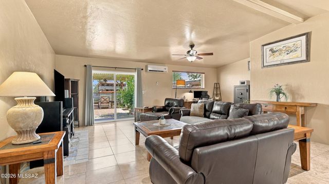 4520 N Calle Cadenza, Tucson, AZ 85745