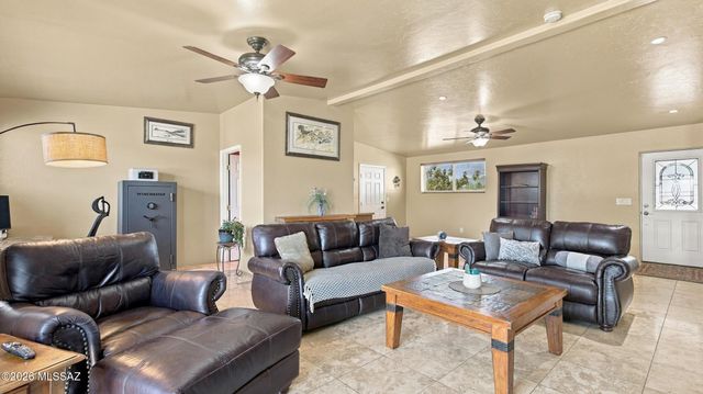 4520 N Calle Cadenza, Tucson, AZ 85745