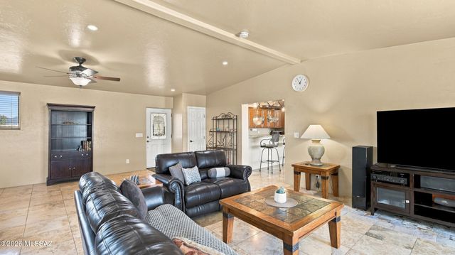 4520 N Calle Cadenza, Tucson, AZ 85745
