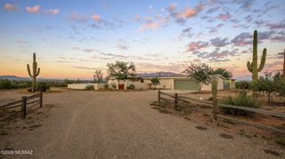 4520 N Calle Cadenza, Tucson, AZ 85745