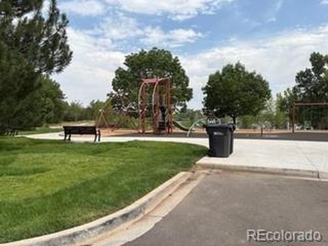 9836 W Freiburg Dr 4-B, Littleton, CO 80127