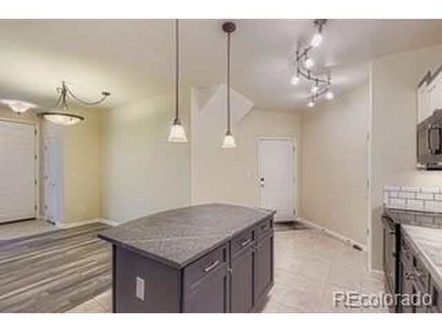 9836 W Freiburg Dr 4-B, Littleton, CO 80127