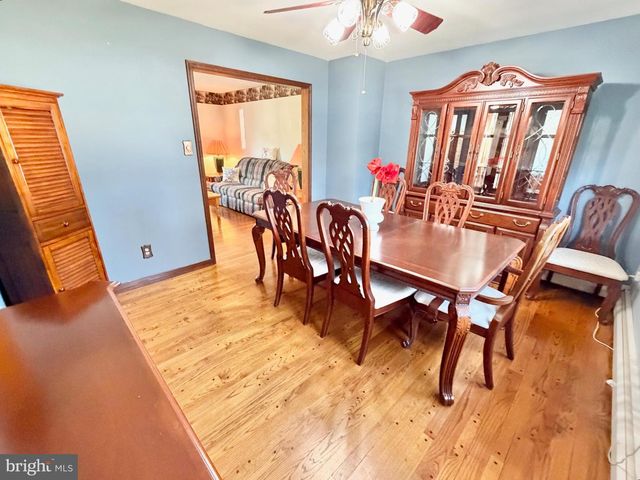 460 STATION RD, Roebling, NJ 08554