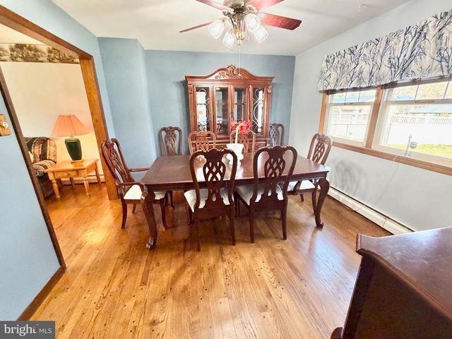 460 STATION RD, Roebling, NJ 08554