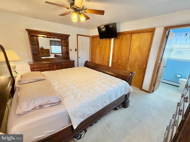 460 STATION RD, Roebling, NJ 08554