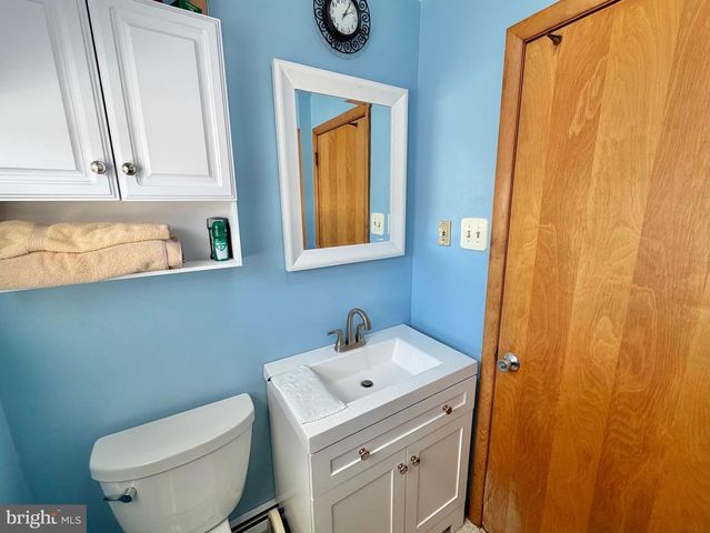 460 STATION RD, Roebling, NJ 08554