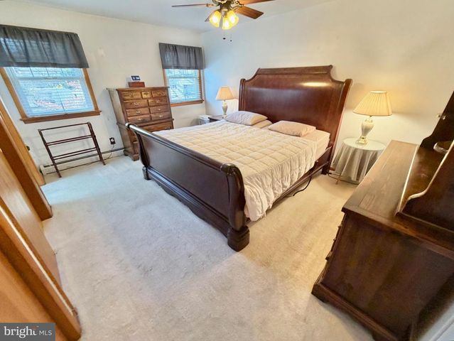 460 STATION RD, Roebling, NJ 08554