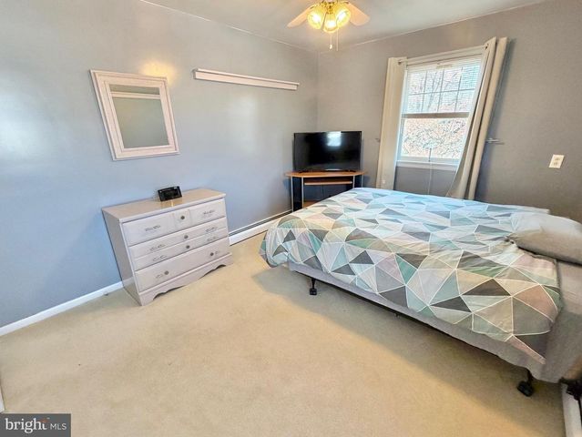 460 STATION RD, Roebling, NJ 08554