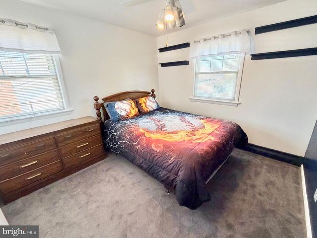 460 STATION RD, Roebling, NJ 08554
