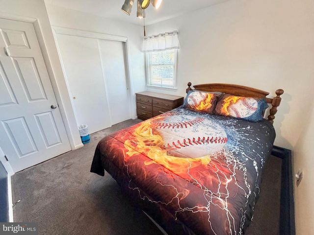 460 STATION RD, Roebling, NJ 08554