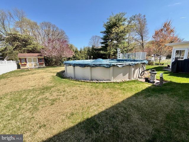 460 STATION RD, Roebling, NJ 08554