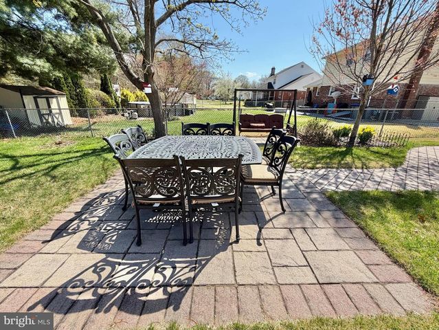 460 STATION RD, Roebling, NJ 08554