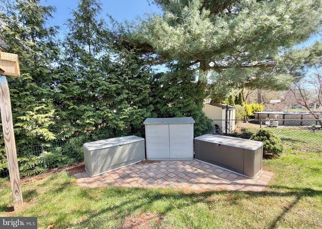 460 STATION RD, Roebling, NJ 08554