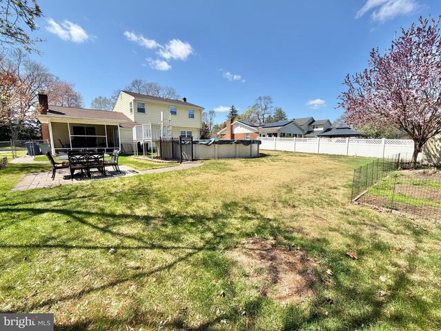 460 STATION RD, Roebling, NJ 08554