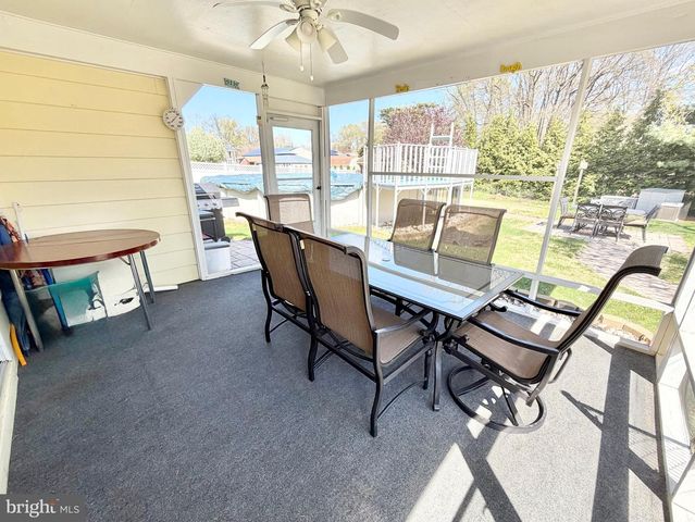 460 STATION RD, Roebling, NJ 08554