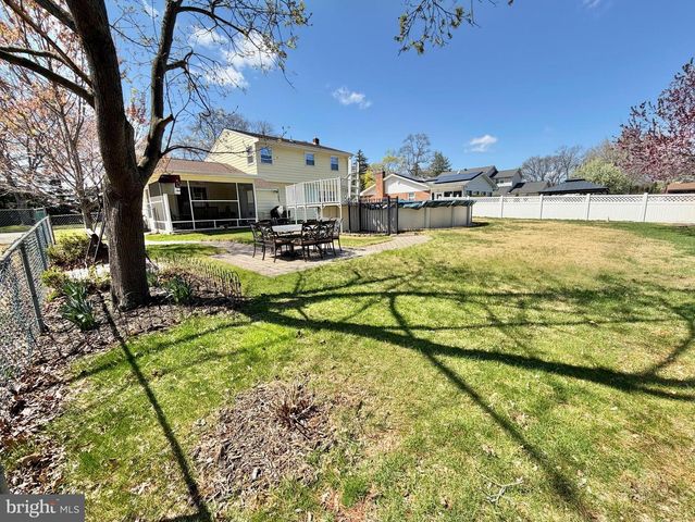 460 STATION RD, Roebling, NJ 08554