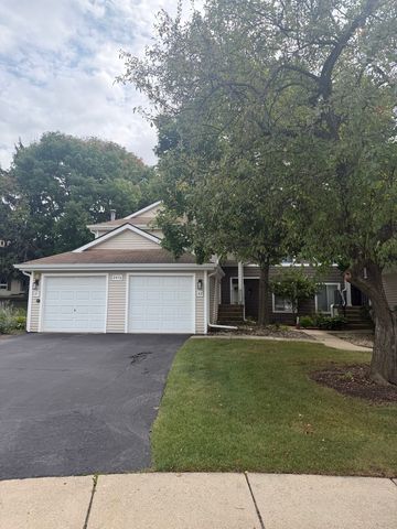 2436 W Salem Court B2, Woodridge, IL 60517