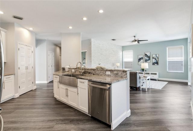 517 HARBOR GROVE CIRCLE, Safety Harbor, FL 34695