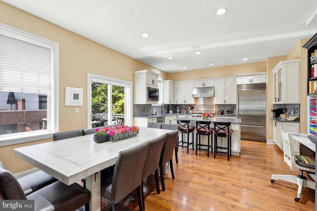 212 GASKILL ST, Philadelphia, PA 19147