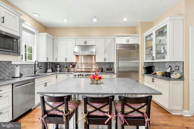 212 GASKILL ST, Philadelphia, PA 19147