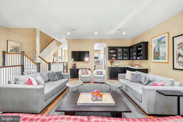 212 GASKILL ST, Philadelphia, PA 19147